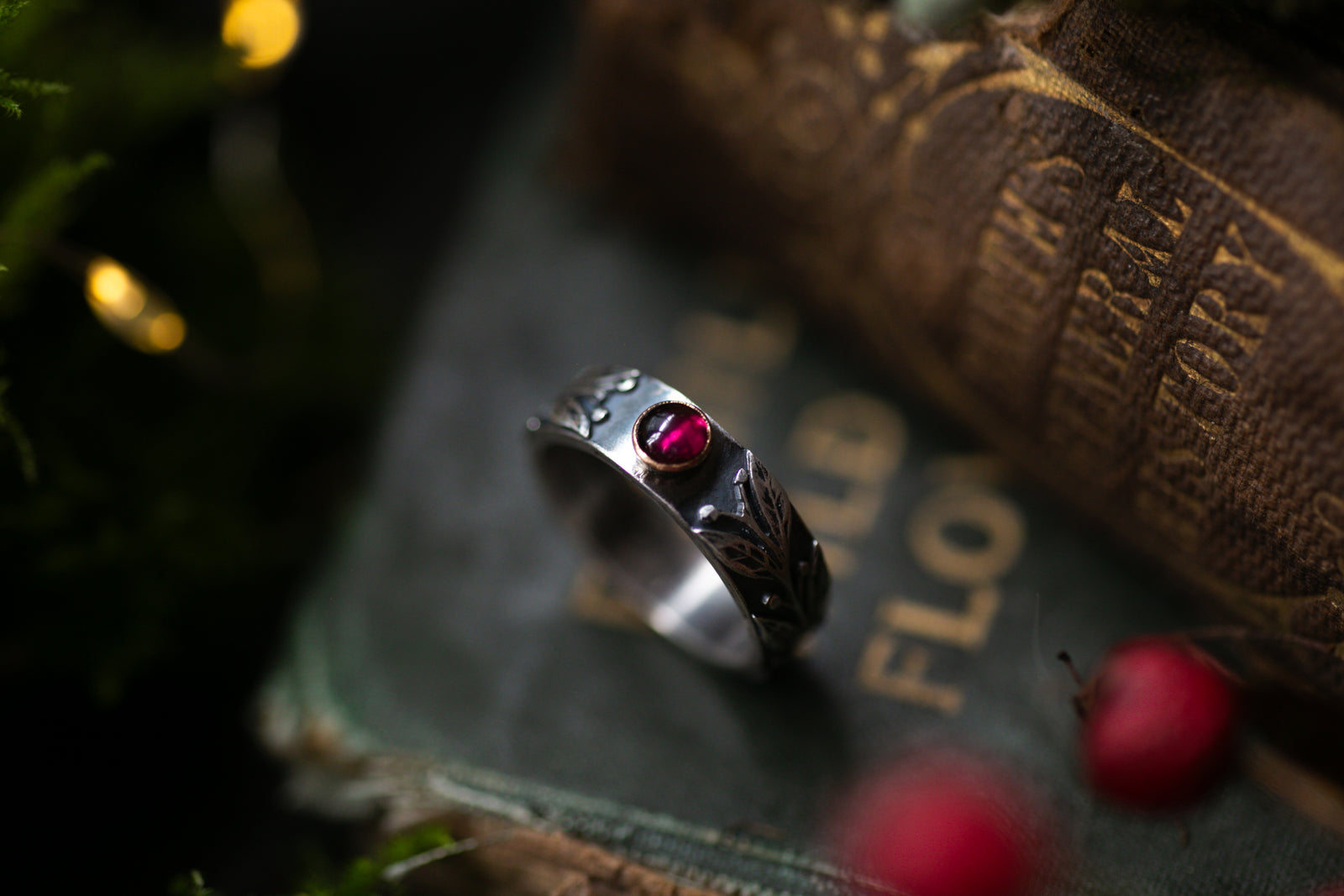 Rhodolite Garnet hedgerow ring