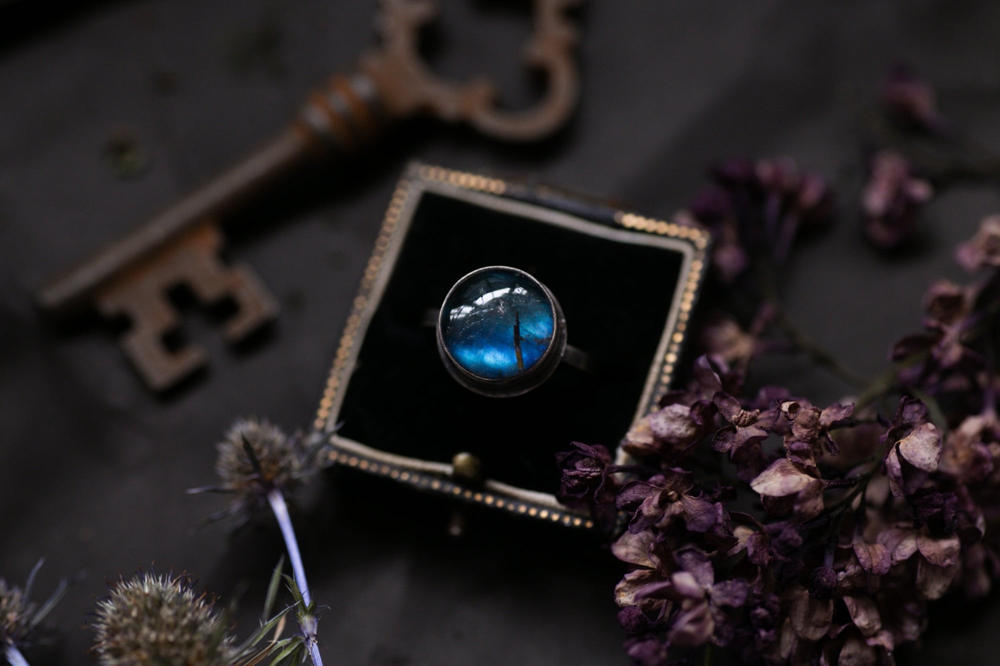 Labradorite & Golden rutile doublet ring