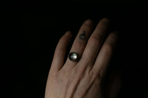 Mother of Pearl and Labradorite doublet ring