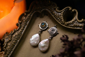 Labradorite and Pearl drop earrings