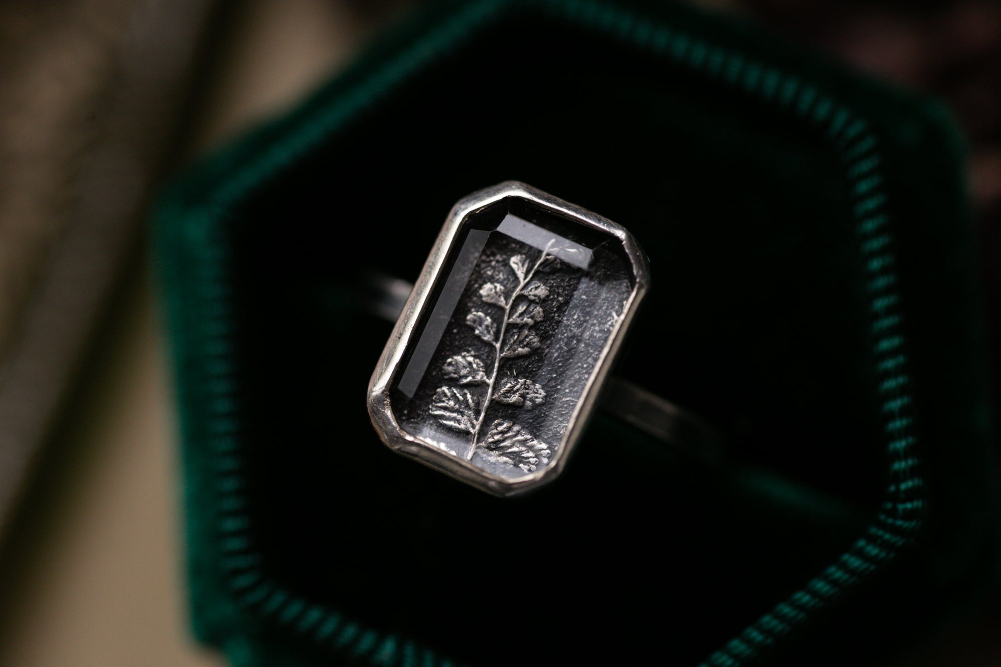 Fern shadowbox ring