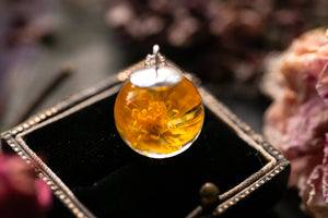 Sterling silver Buttercup pendant