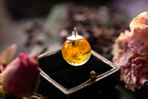 Sterling silver Buttercup pendant