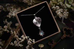 Birch leaf & Labradorite doublet pendant