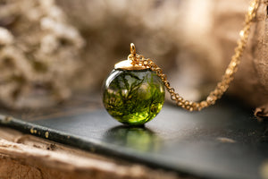 Forest moss droplet necklace ~ Gold Vermeil